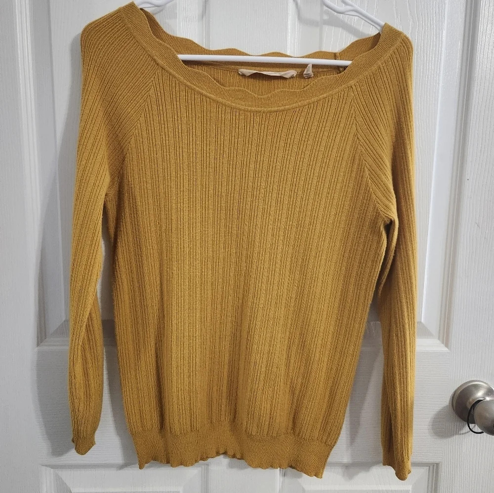 Soft Surroundings yellow ribbed sweater stretchy soft scalloped neckline Medium